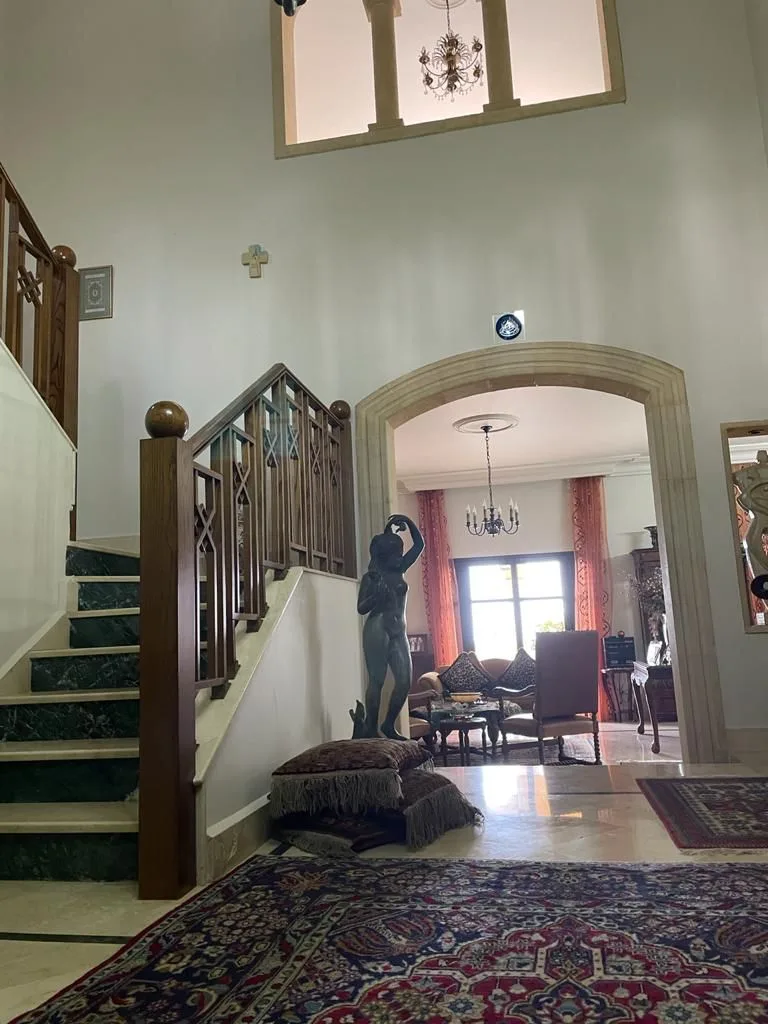 Villa for Sale in Qornet El Hamra, Lebanon — الصورة 4