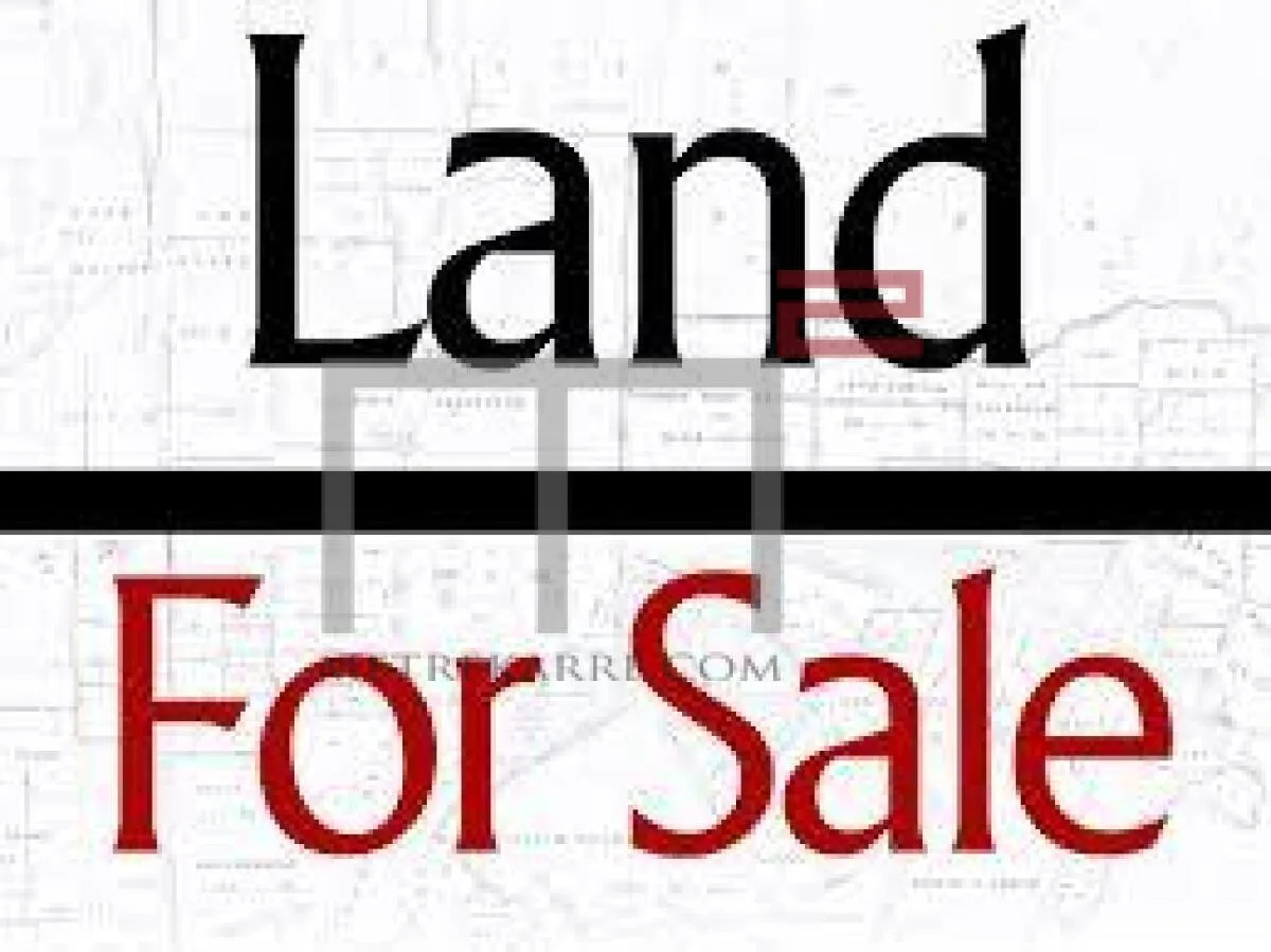 Land for Sale in Furn El Hayek