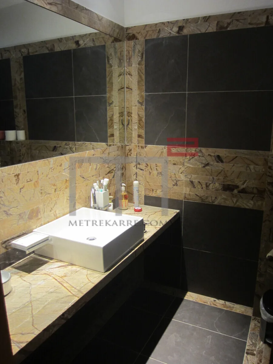 Chalet for Sale in Faraya — الصورة 2
