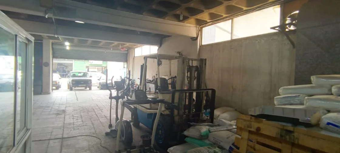 Industrial Unit for Sale in Mazraat Yachoua — الصورة 2