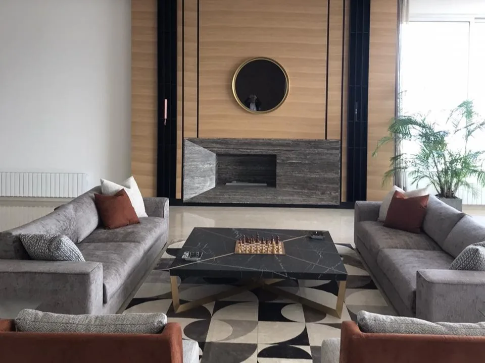 Apartment for Sale in Sursock, Beirut, Lebanon — الصورة 4