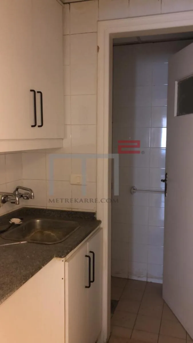 Office for Rent in Gemmayze — الصورة 2