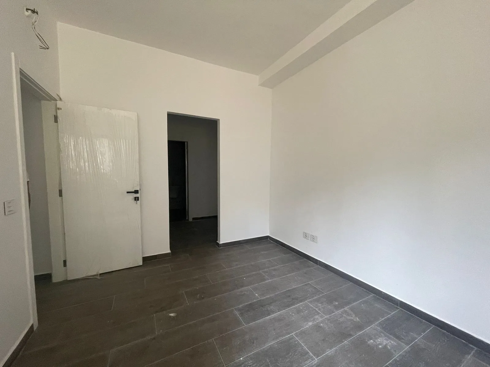 Apartment for Sale in Ain Saadeh, Lebanon — الصورة 2