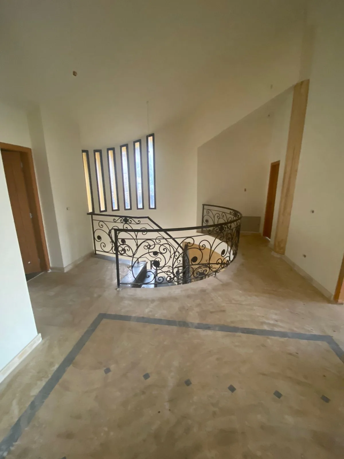Villa for Sale in Beit Chabeb, Lebanon — الصورة 3