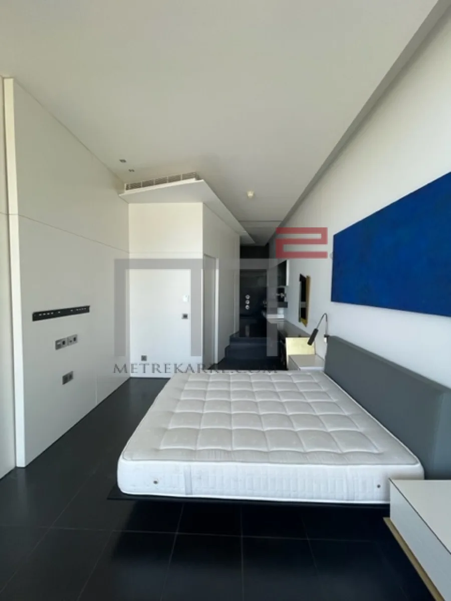 Apartment for Rent in Downtown — photo 2