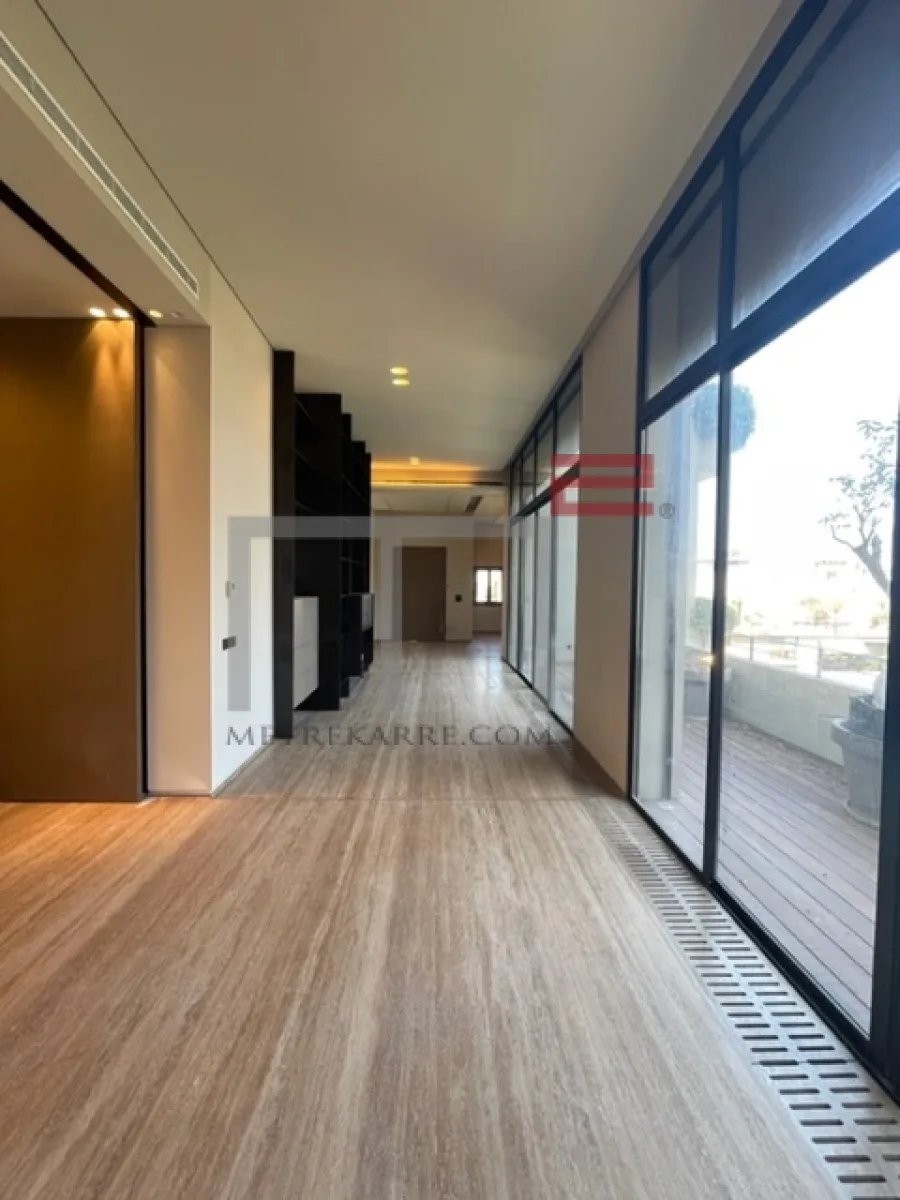 Penthouse for Sale in Badaro — الصورة 2