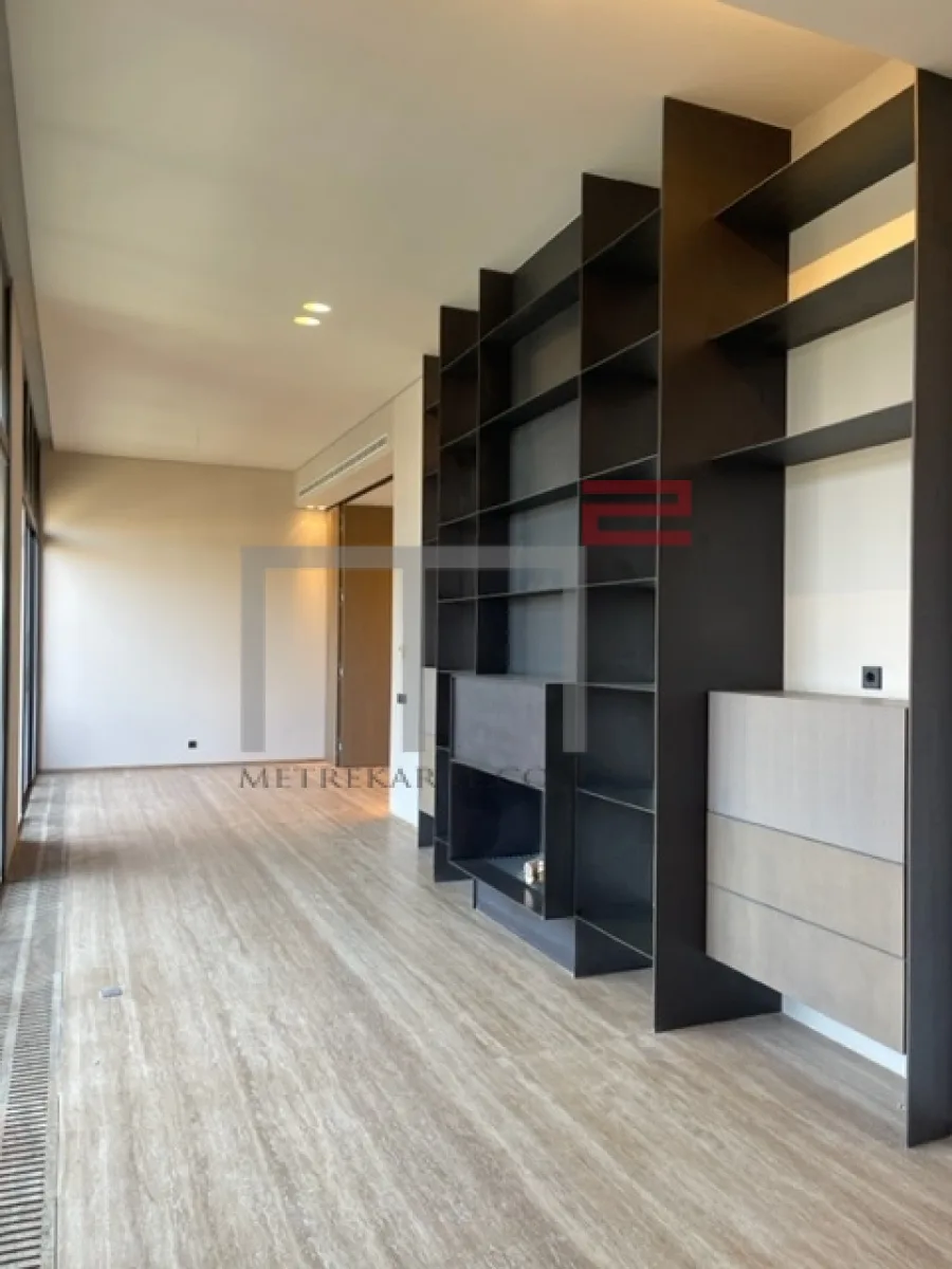 Penthouse for Sale in Badaro — الصورة 5