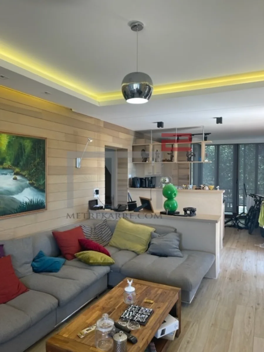 Chalet for Sale — الصورة 2