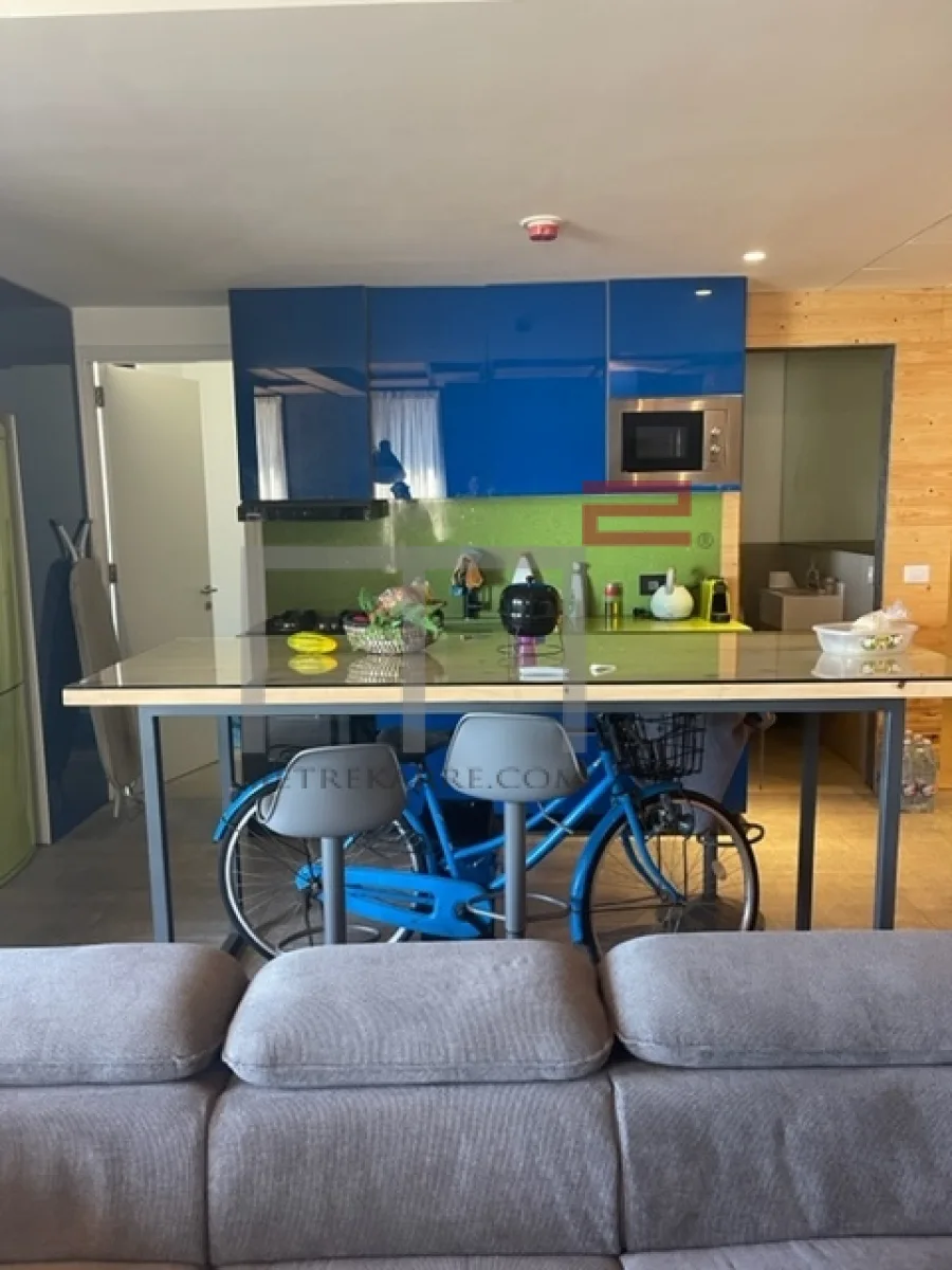 Chalet for Rent in Mazraet Kfardebiane — الصورة 3