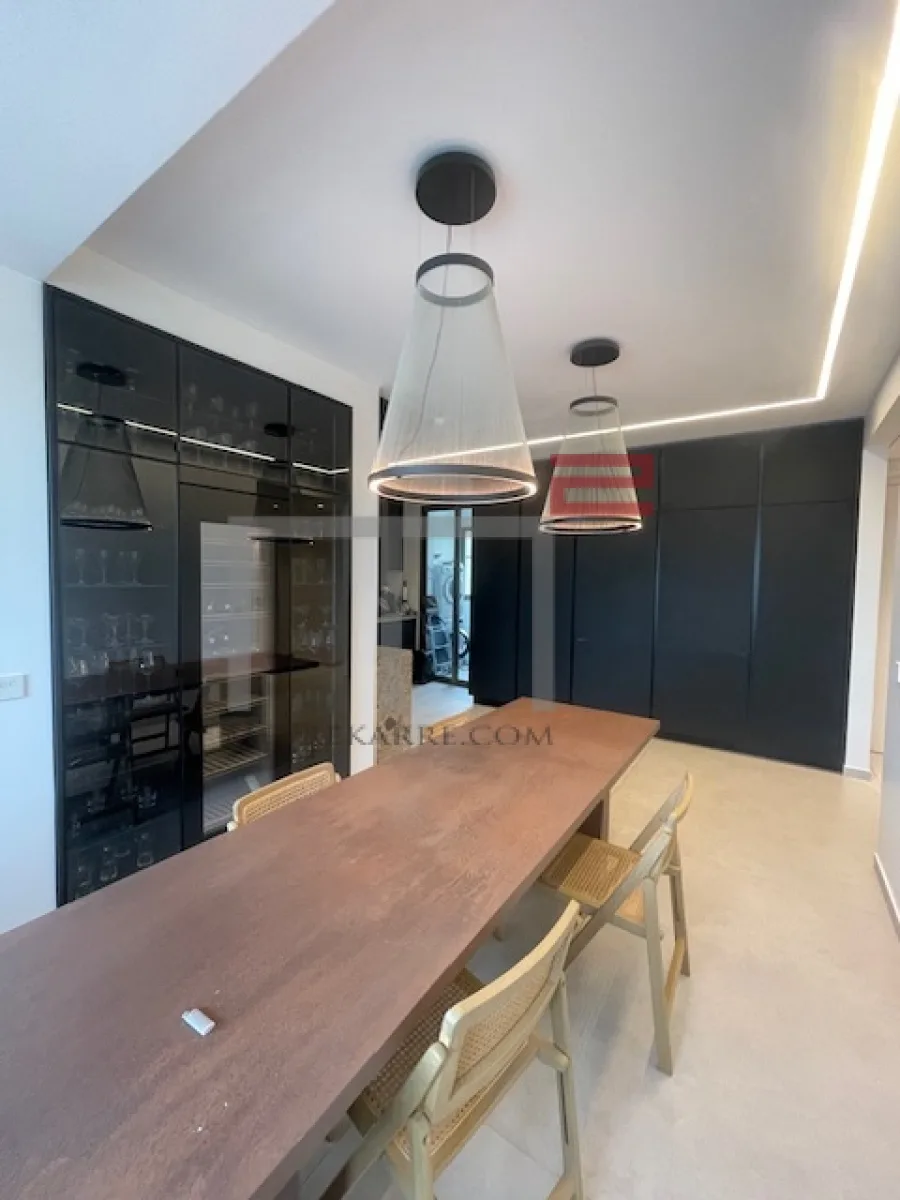 Apartment for Sale in Achrafieh — الصورة 2