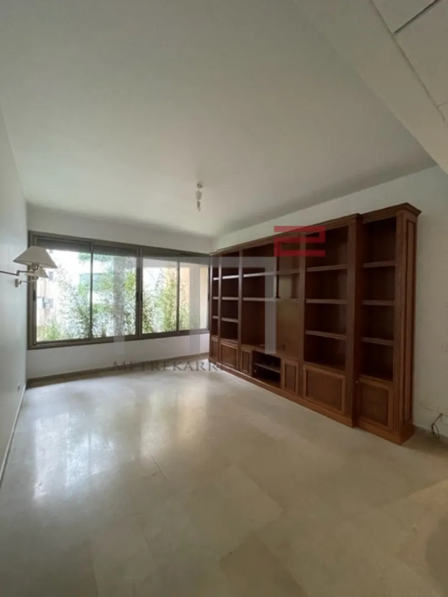 Apartment for Sale in Furn El Hayek — الصورة 5