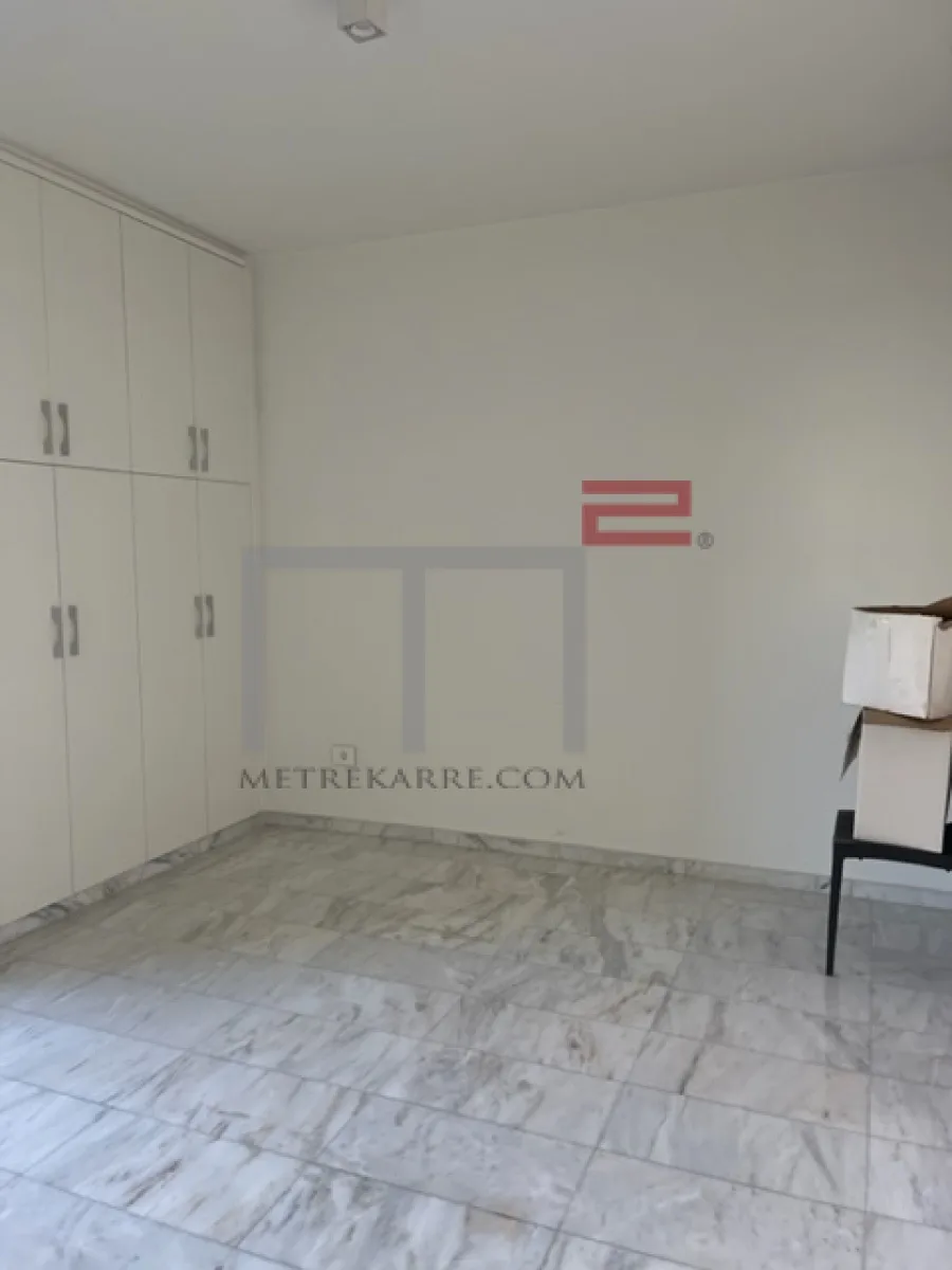 Apartment for Rent in Furn El Hayek — photo 4