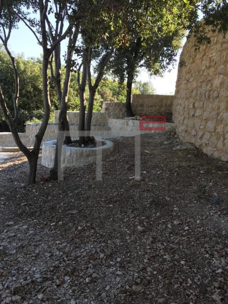 Villa for Sale in Jrane — الصورة 3
