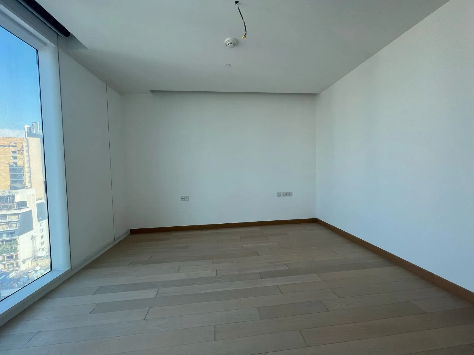 Apartment for Sale in Achrafieh, Beirut, Lebanon — الصورة 8