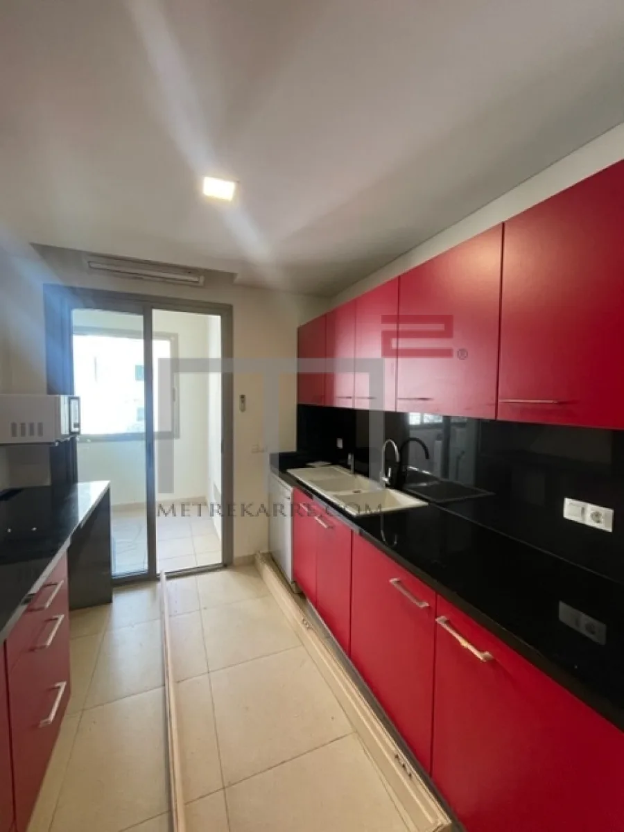 Apartment for Rent in Rmeil — الصورة 2