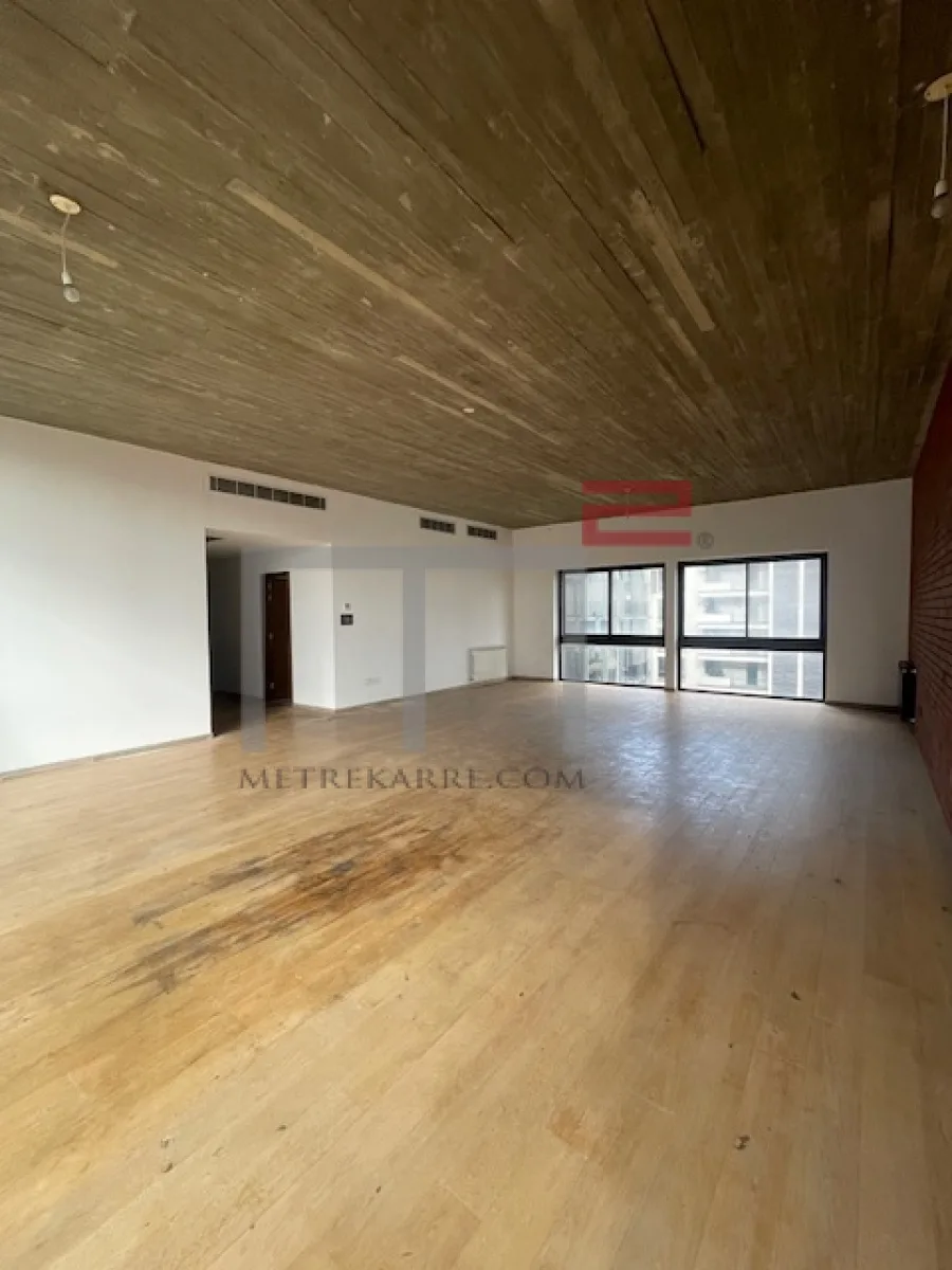 Apartment for Sale in Achrafieh — الصورة 2