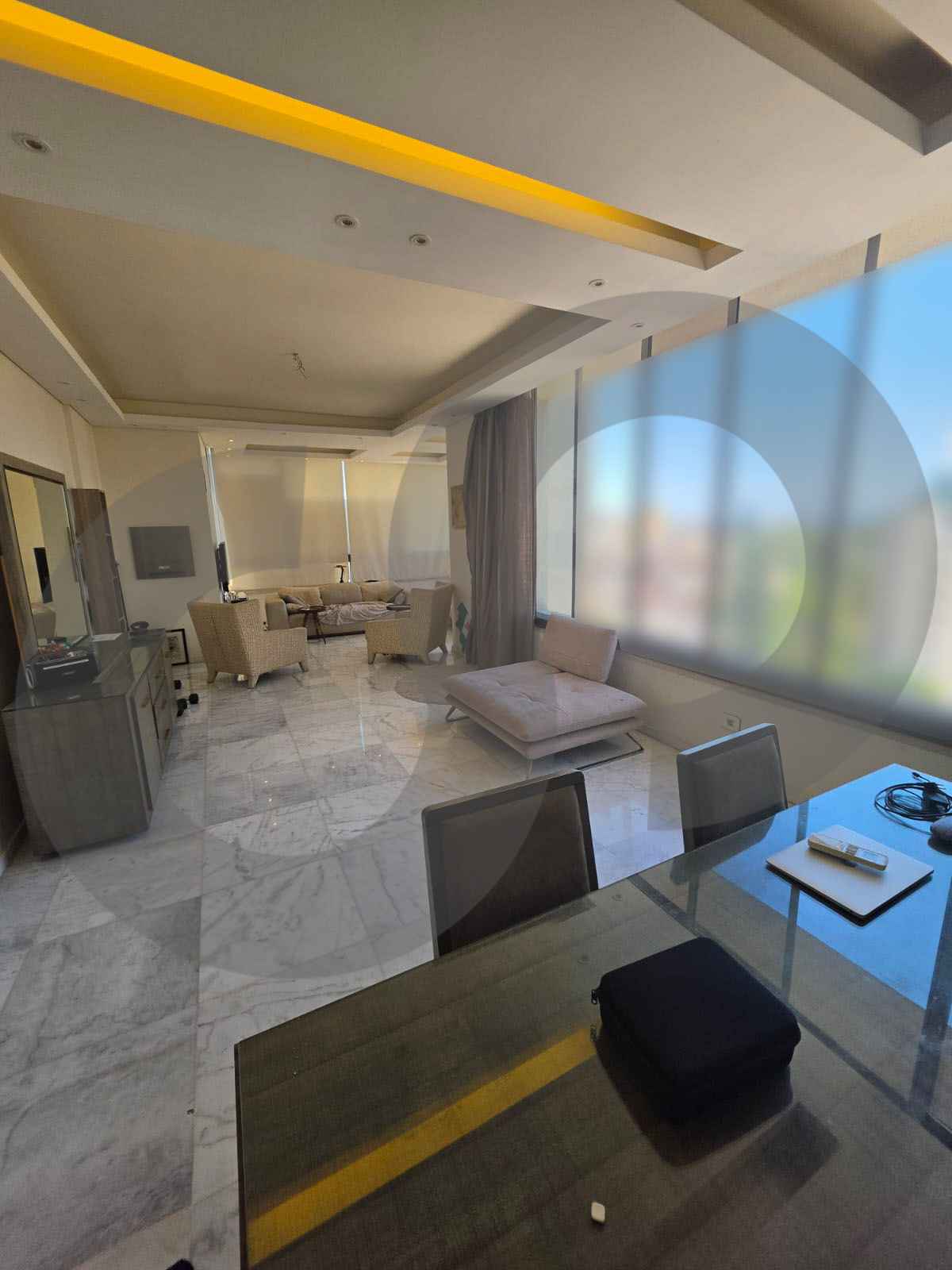 PRIME LOCATION/stunning sea views/ Ideal for investment/ACHRAFIEH,MAR MKHAYEL — الصورة 2