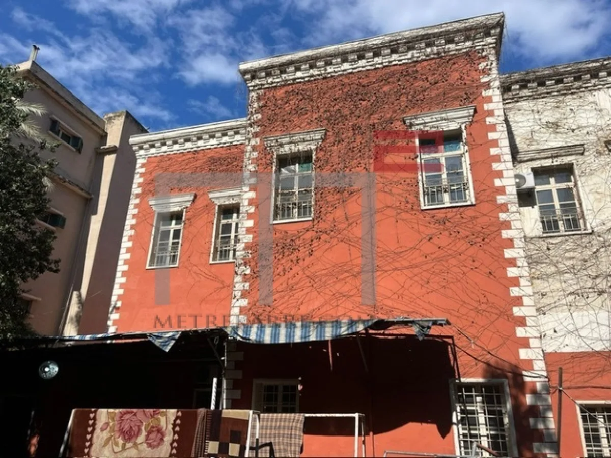 Building for Rent in Mar Elias