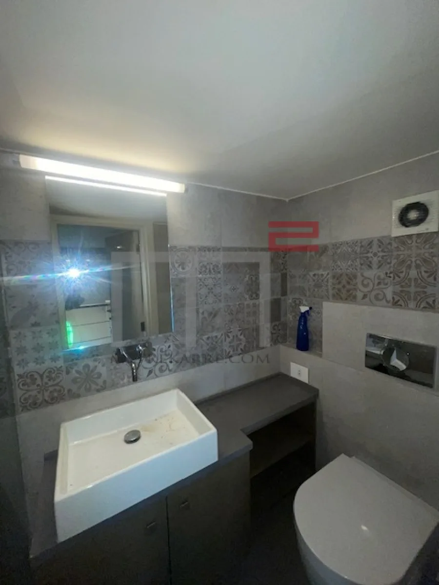 Studio for Rent in Achrafieh — الصورة 2