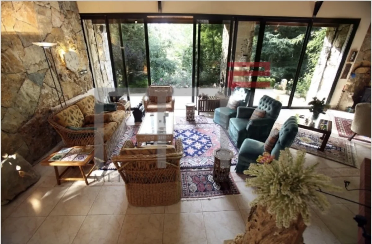 Villa for Sale in Faqra — الصورة 2