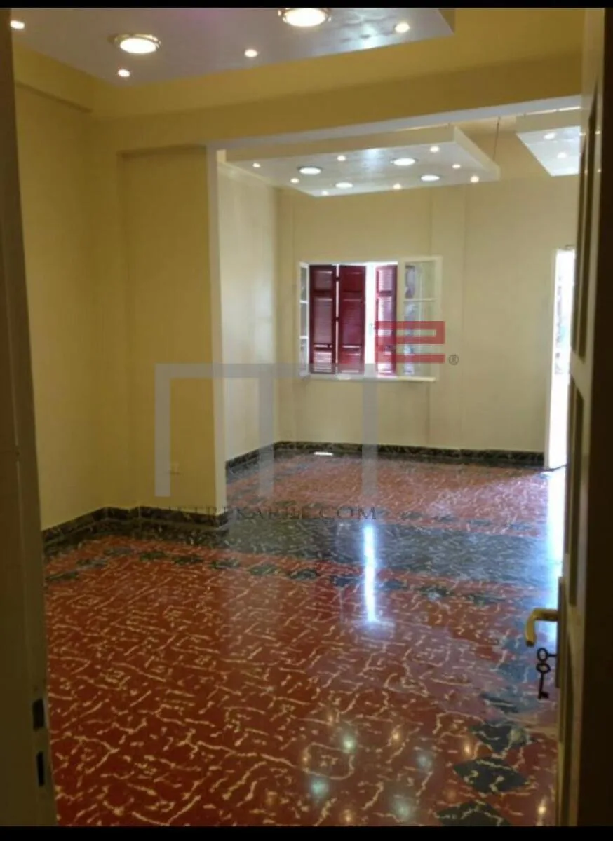 Building for Sale in Achrafieh — الصورة 2
