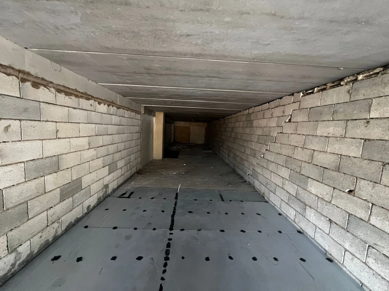 Shop for rent in Hazmieh