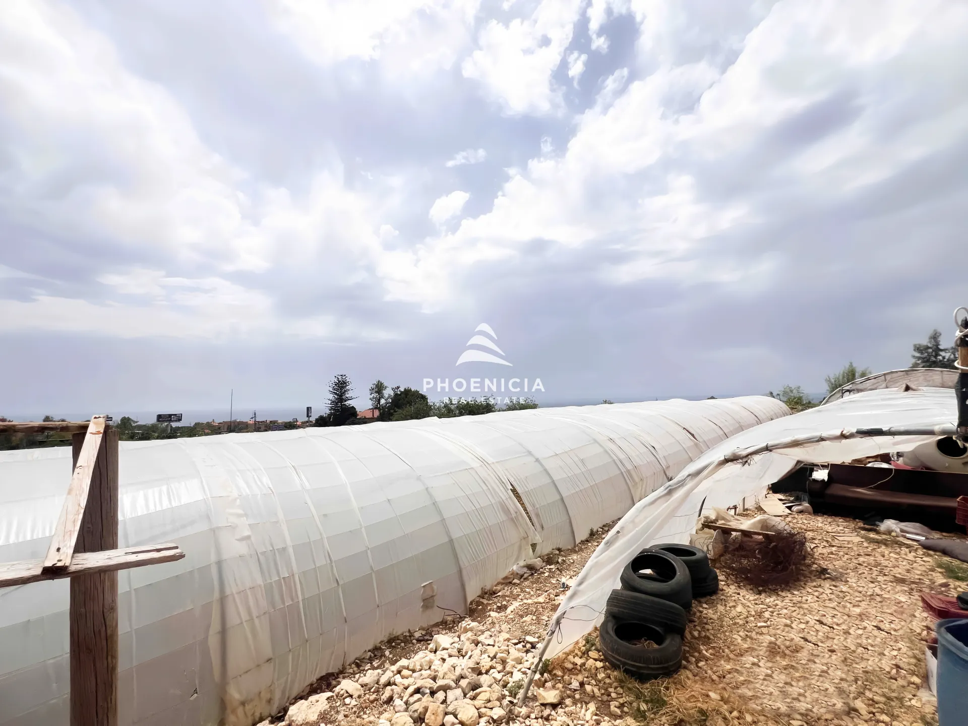 Land for Sale in Qartaboun — الصورة 2
