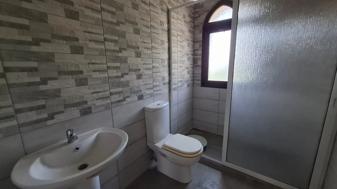 Villa for Sale in Aamchit — الصورة 7