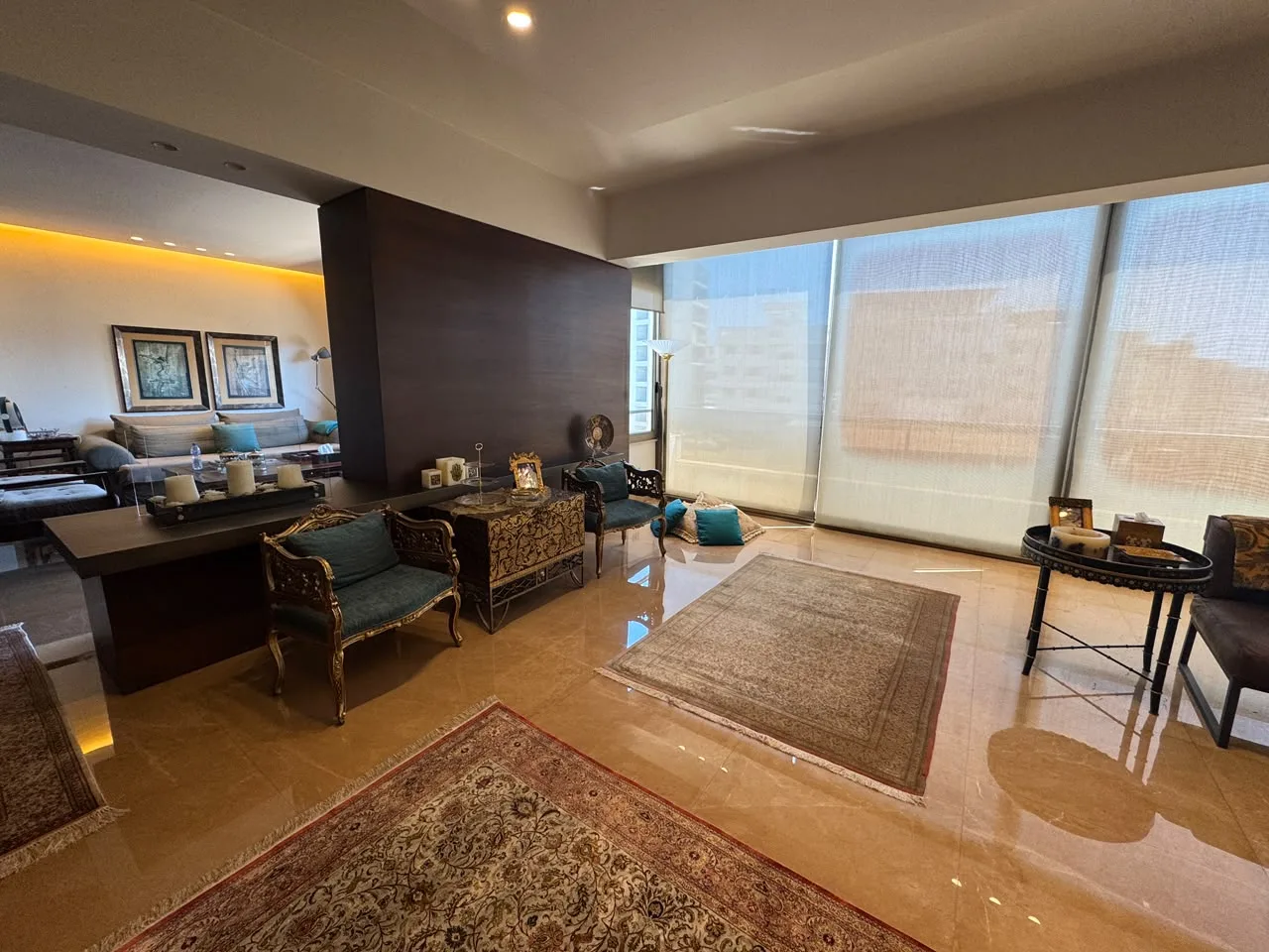 Apartment for Sale in Hamra, Ras Beirut — الصورة 2