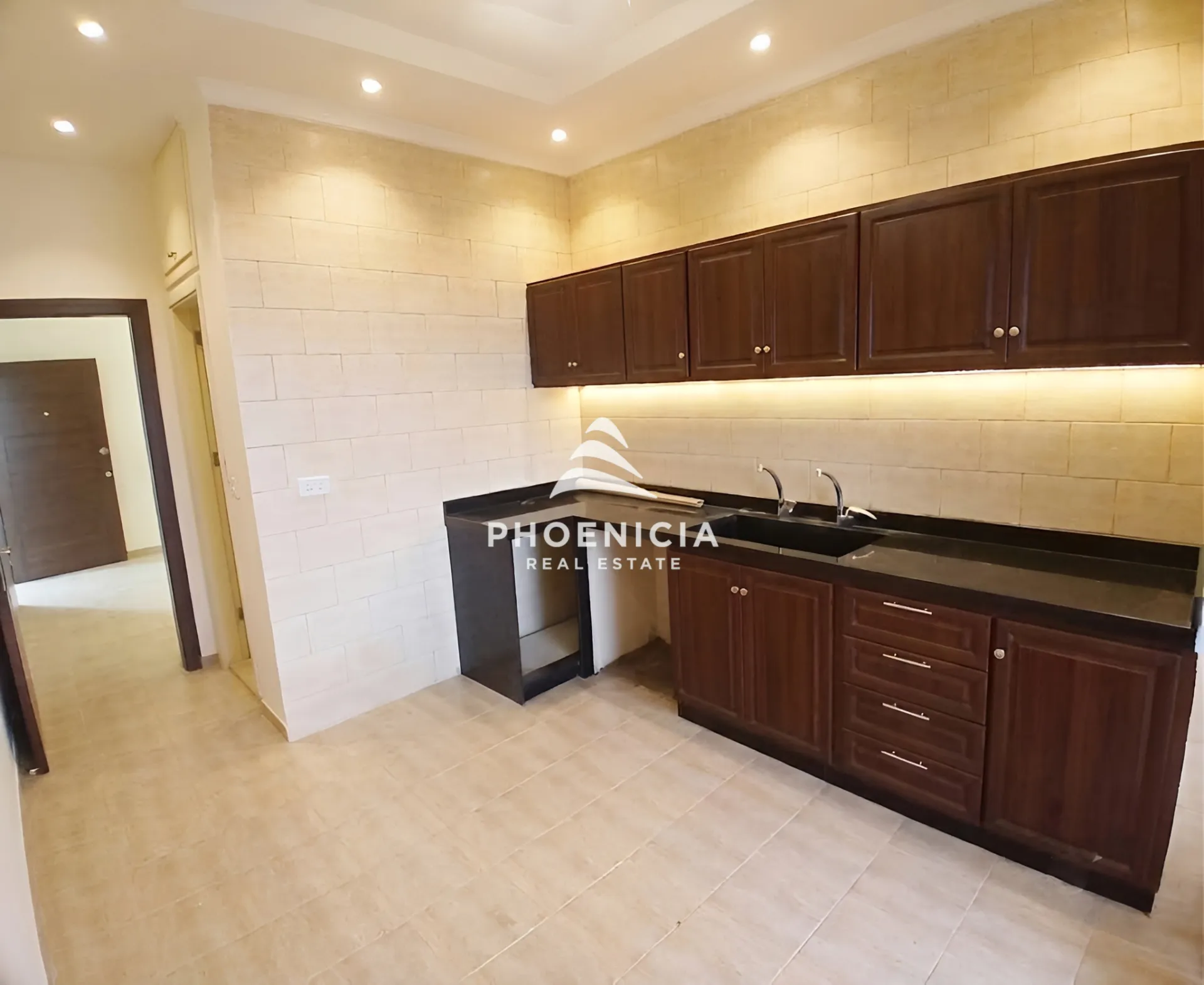 Apartment for sale in Kfar Mashoun, Jbeil, Lebanon — الصورة 3
