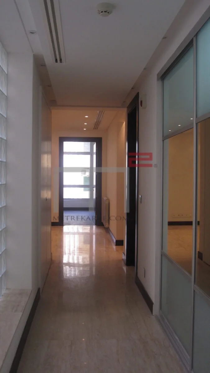 Apartment for Sale in Achrafieh — الصورة 2