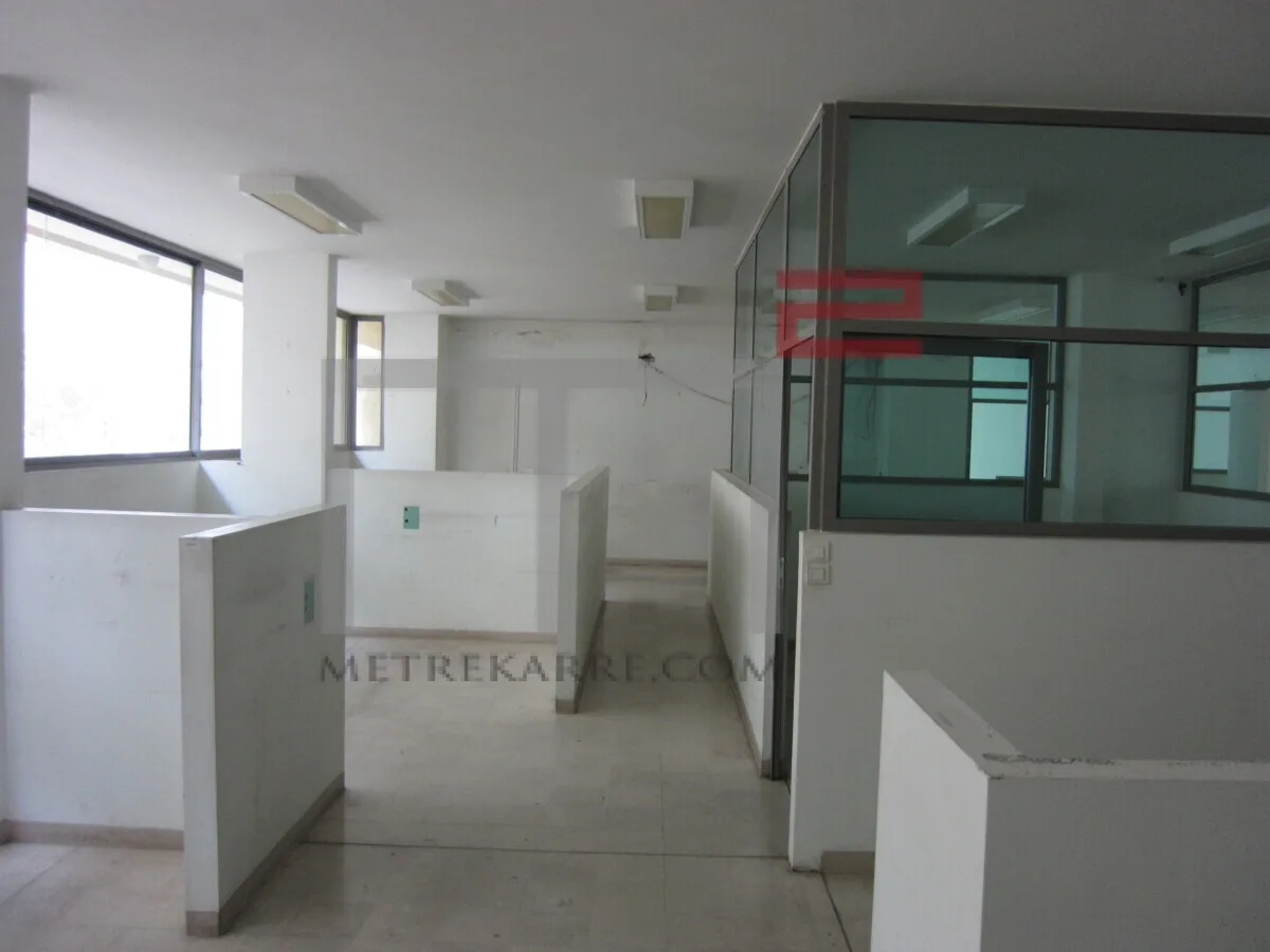 Office for Rent in Nasrah — الصورة 4