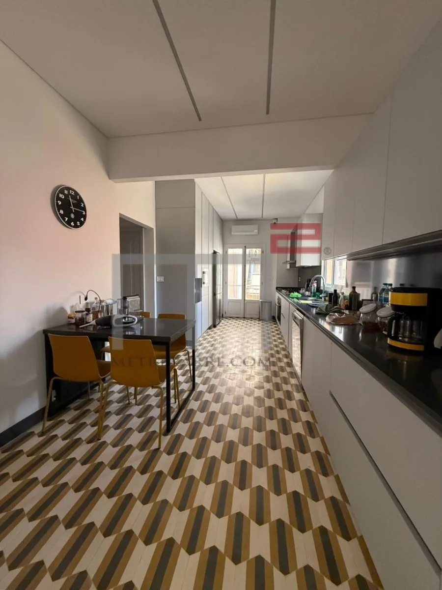 Apartment for Sale in Mar Nicolas — الصورة 4