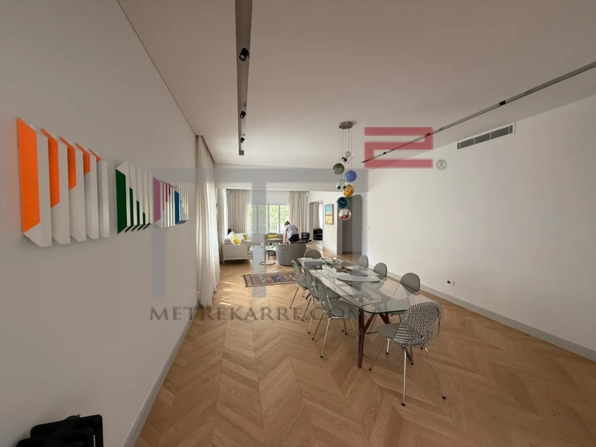 Apartment for Sale in Mar Nicolas
