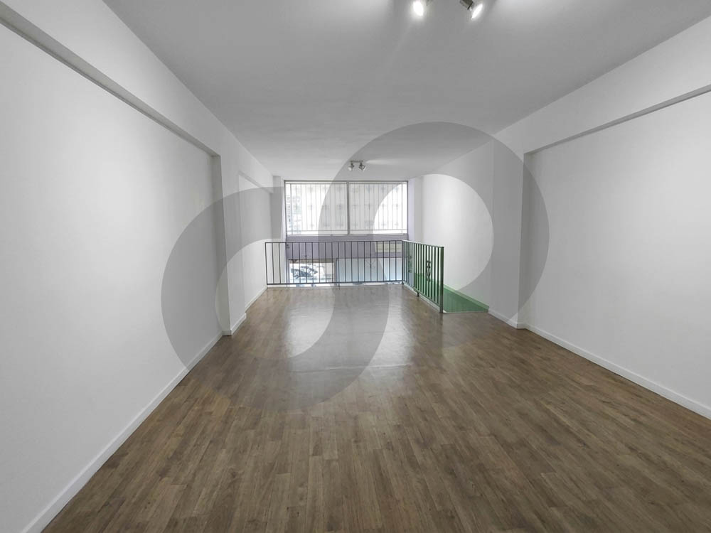 GREAT LOCATION, SHOP FOR SALE, JADIADE-METN — الصورة 2