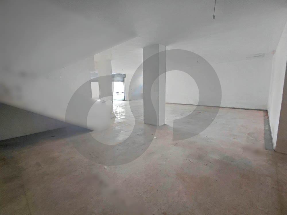 WARE HOUSE FOR SALE / GOOD LOCATION / NEW RAWDA-METN — الصورة 2
