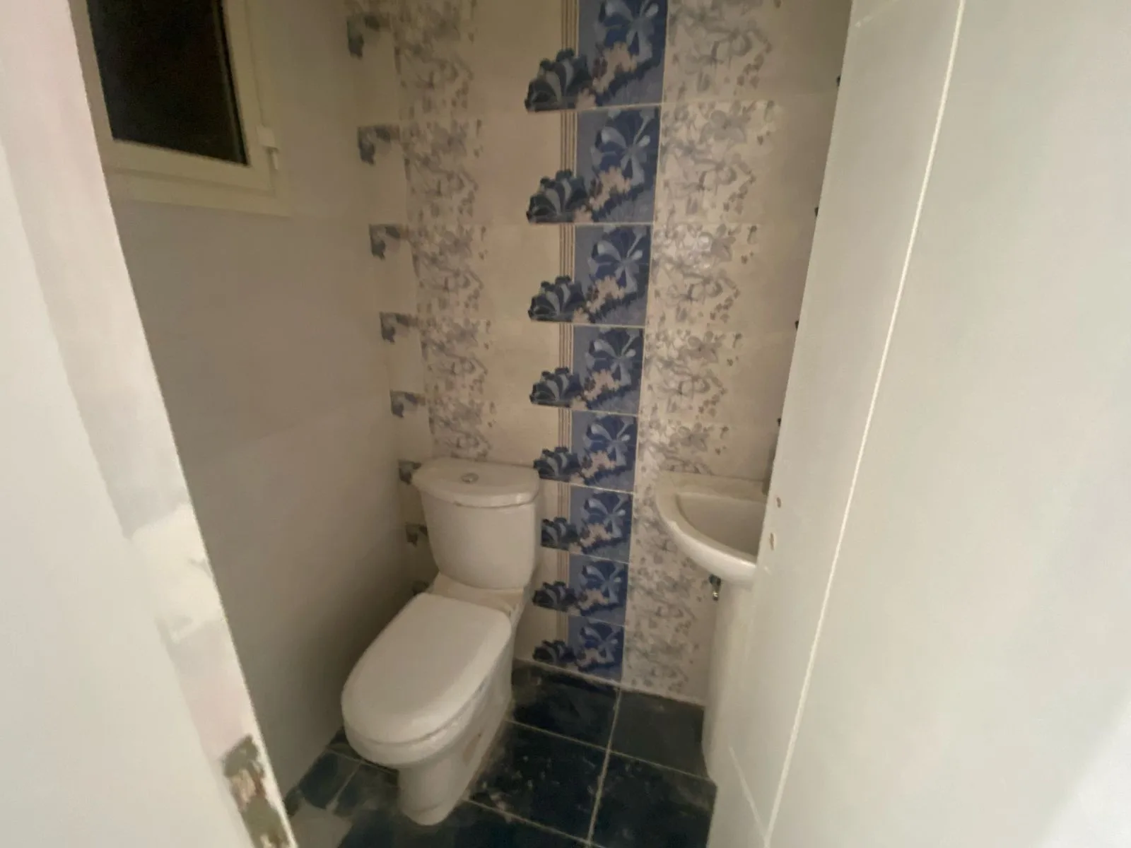 Apartment for Sale in Baouchriyeh, Lebanon — الصورة 6
