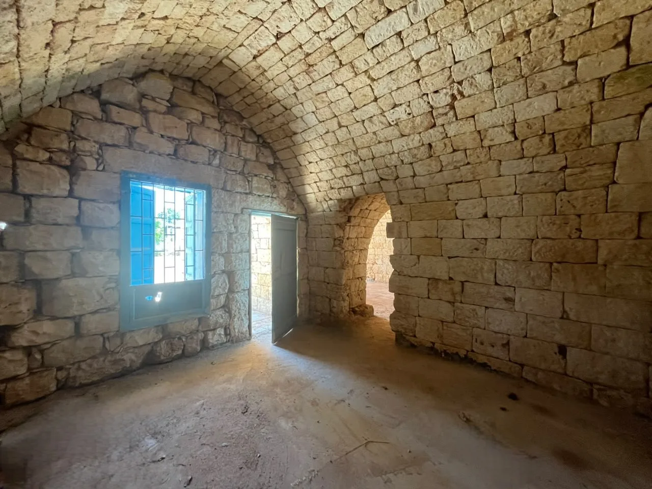 Land for Sale in Koura — الصورة 5