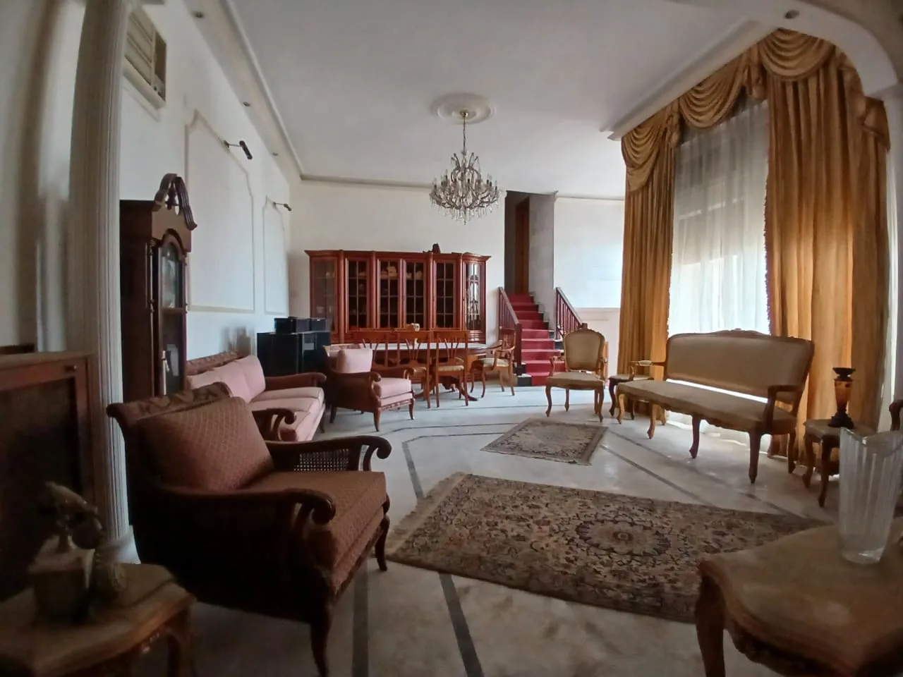 Villa for Sale in Rabweh, Metn — الصورة 4