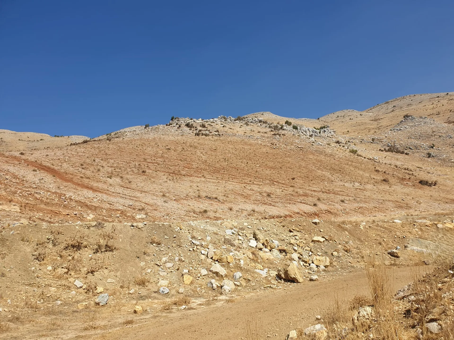 Land for Sale in Falougha-Khalouat — الصورة 5