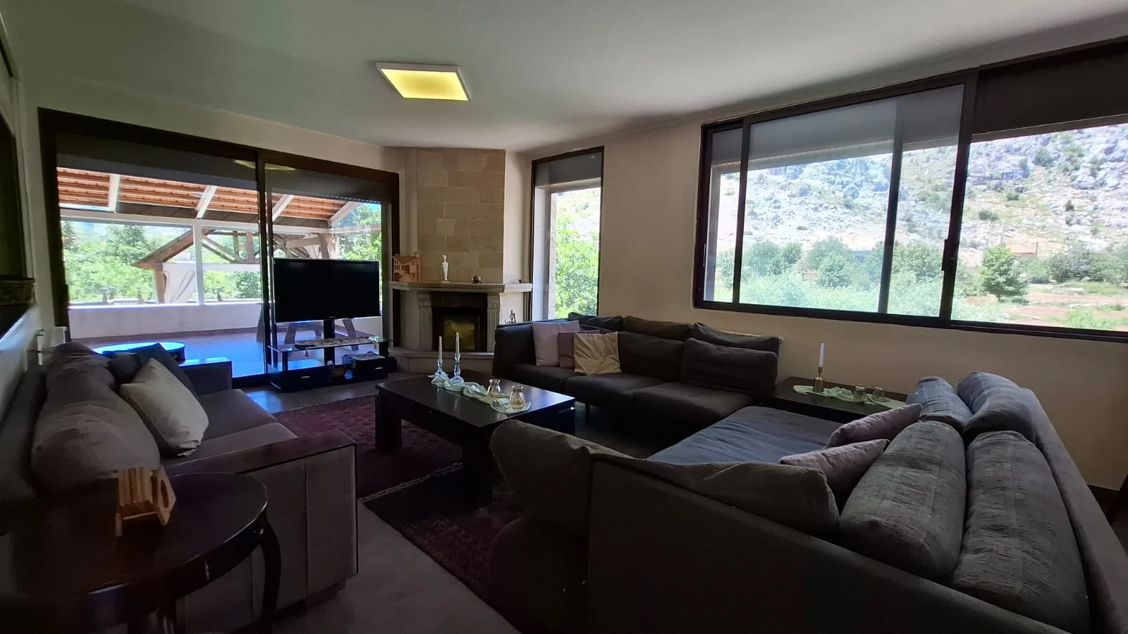 Villa for sale in Laqlouq — الصورة 3