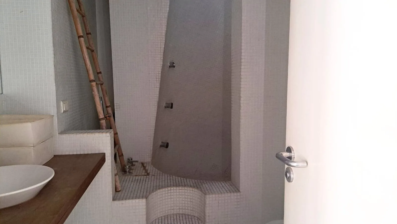 Apartment for Sale in Mar Elias, Beirut, Lebanon — الصورة 10