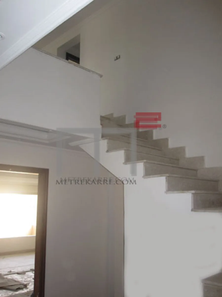 Duplex for Sale in Clemenceau — الصورة 3