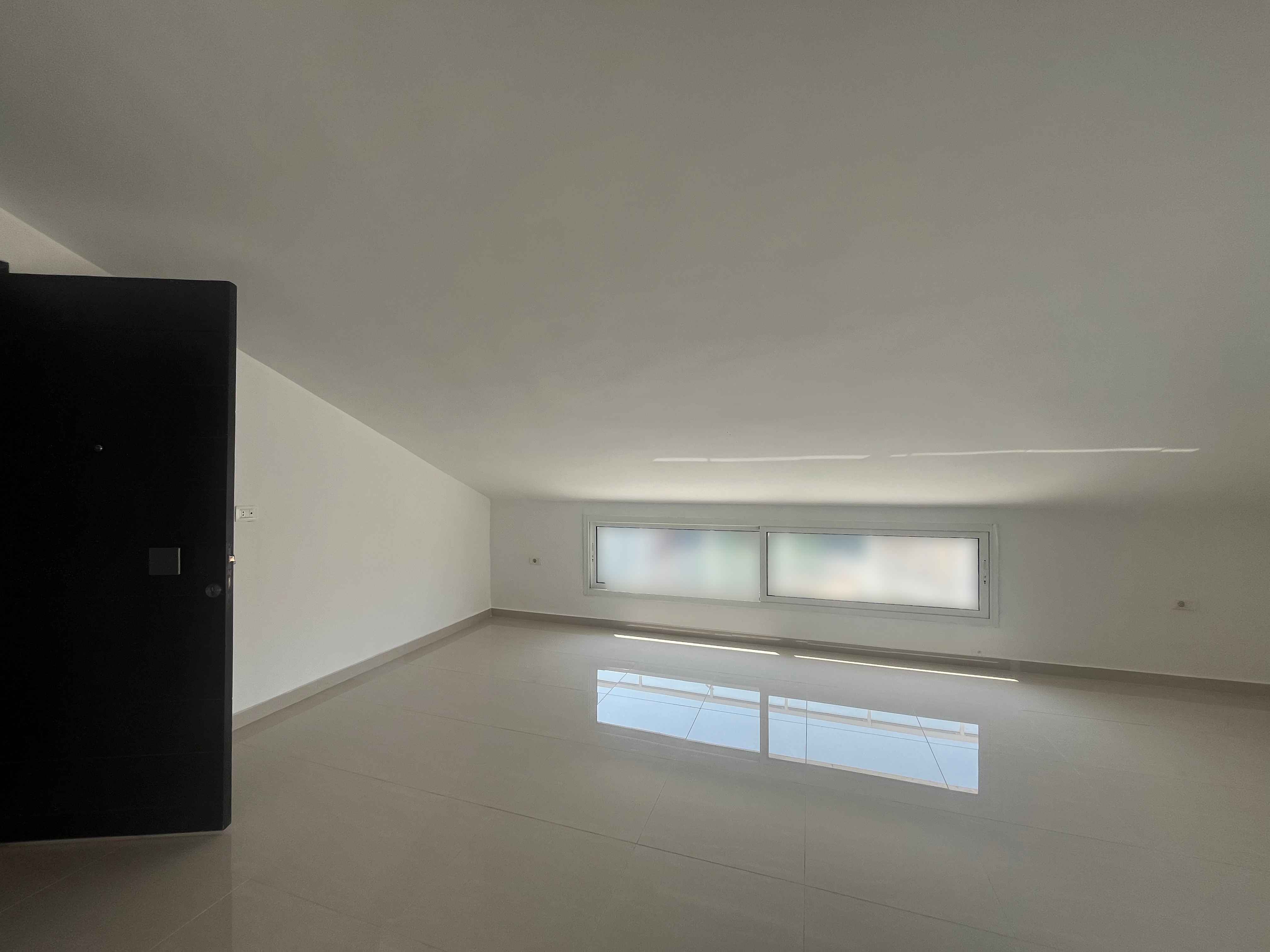 200 SQM Duplex For sale in Dekwaneh — الصورة 2