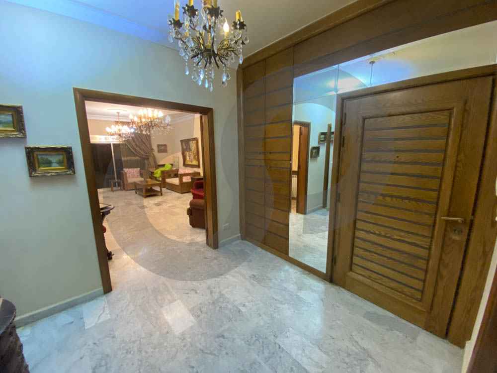 well-maintained apartment is for sale in Batroun — الصورة 2