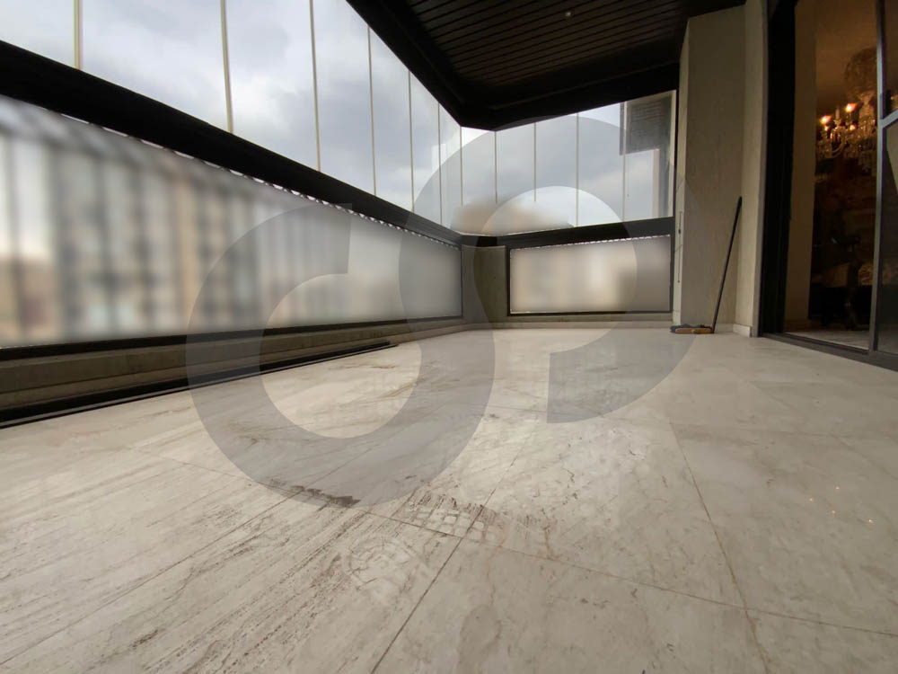 Newly furnished 252 SQM Apartment in Horsh Tabet — الصورة 2