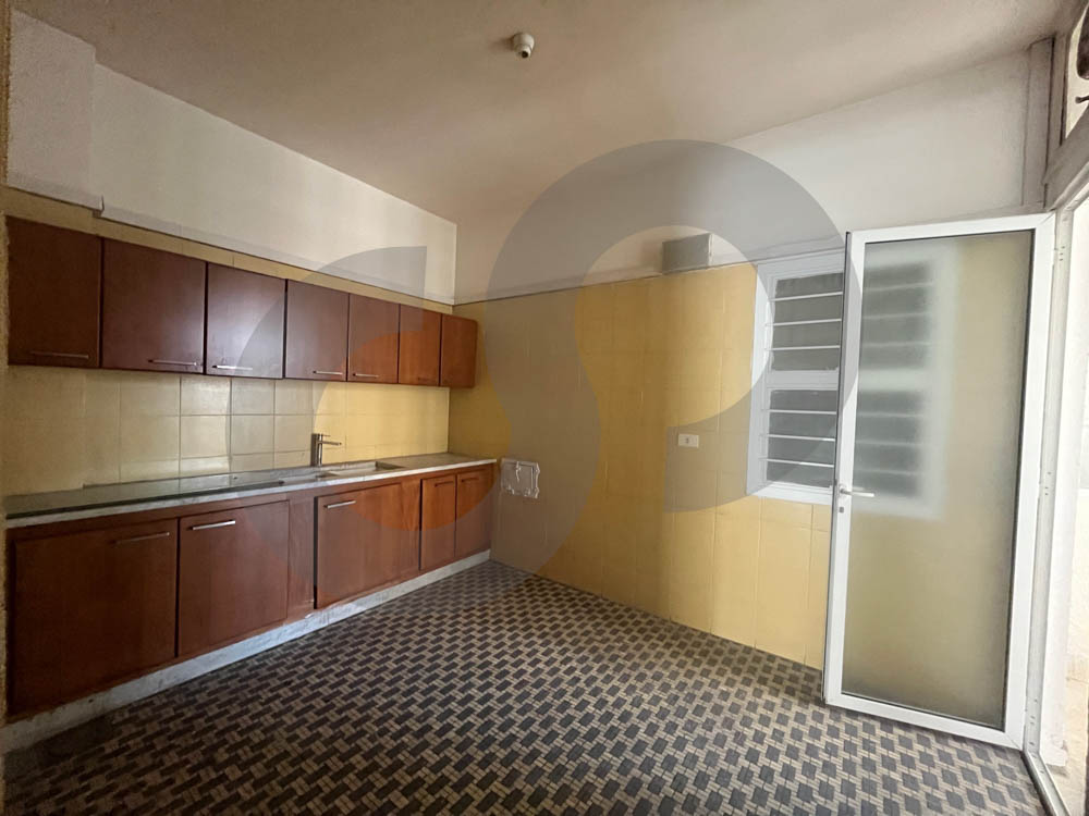 200 SQM Apartment for sale in Horsh Tabet — الصورة 2