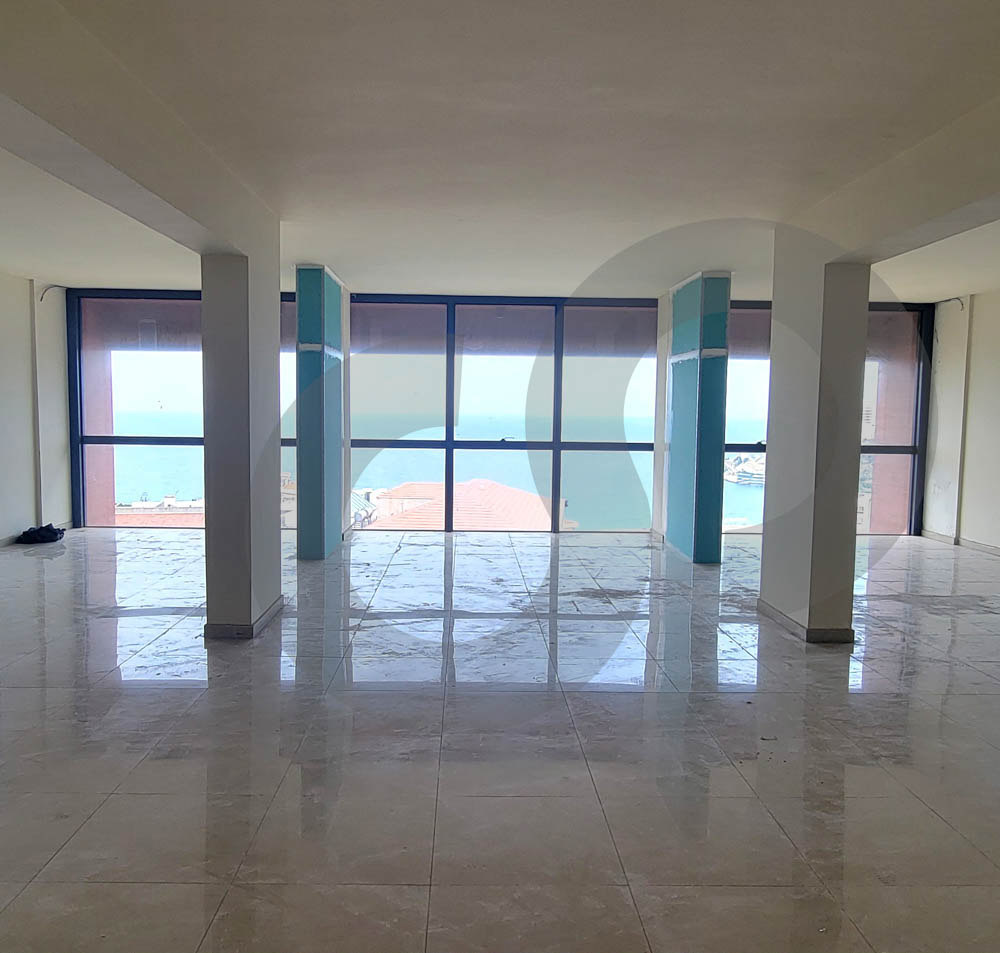 Prestigious 210 sqm office in Jounieh — الصورة 2