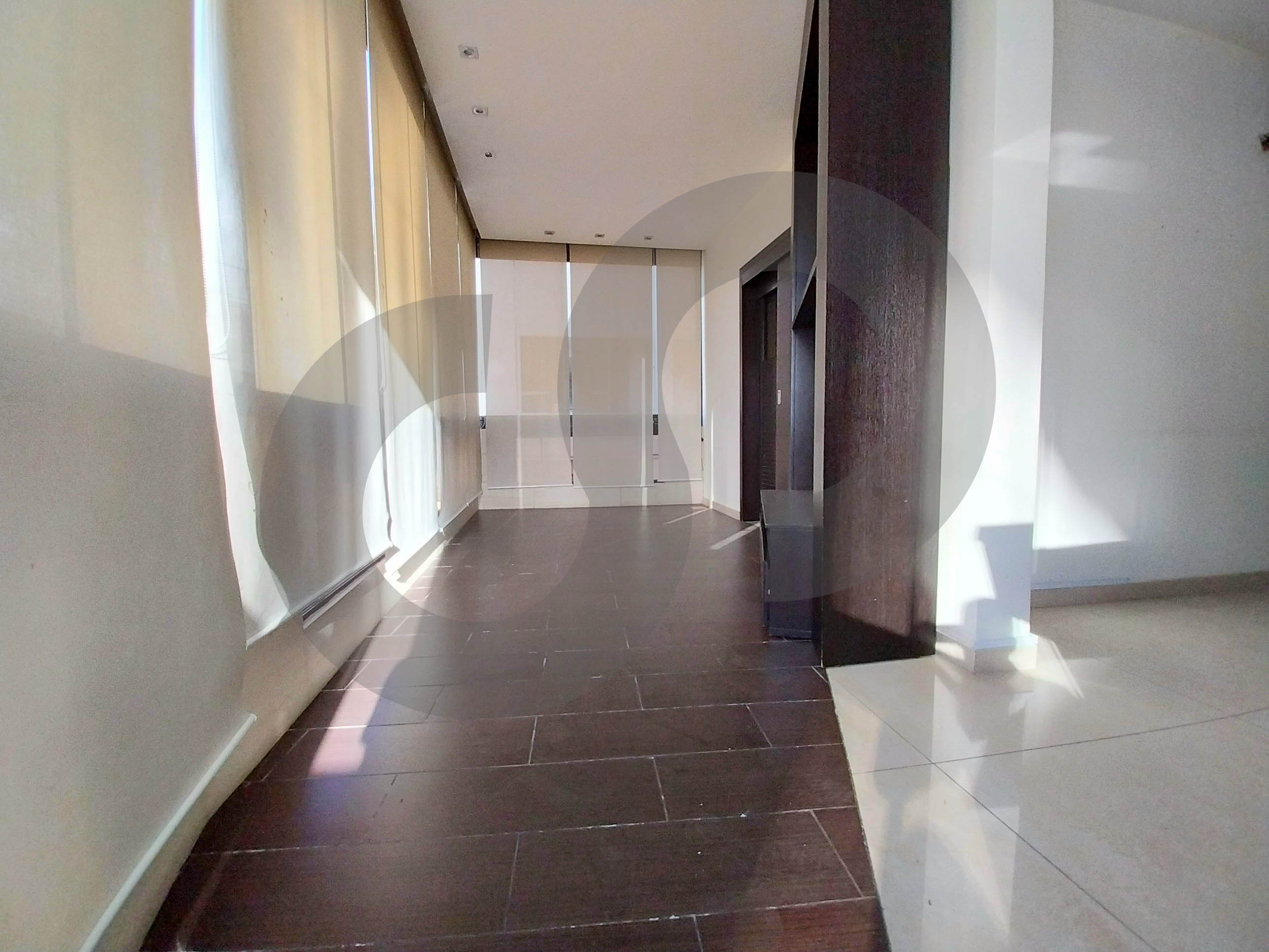 155sqm apartment FOR SALE in zouk mikael — الصورة 2