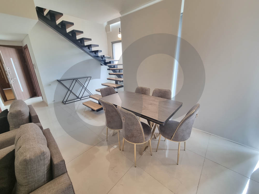 165 sqm Duplex Apartment in Achrafieh — الصورة 2